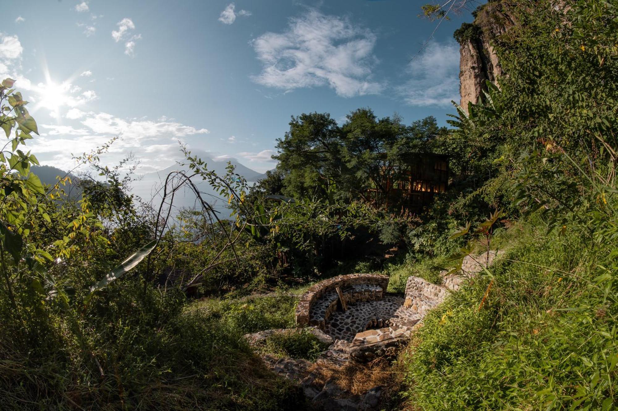 Fuego Atitlan Eco-Hotel San Marcos La Laguna Exteriör bild